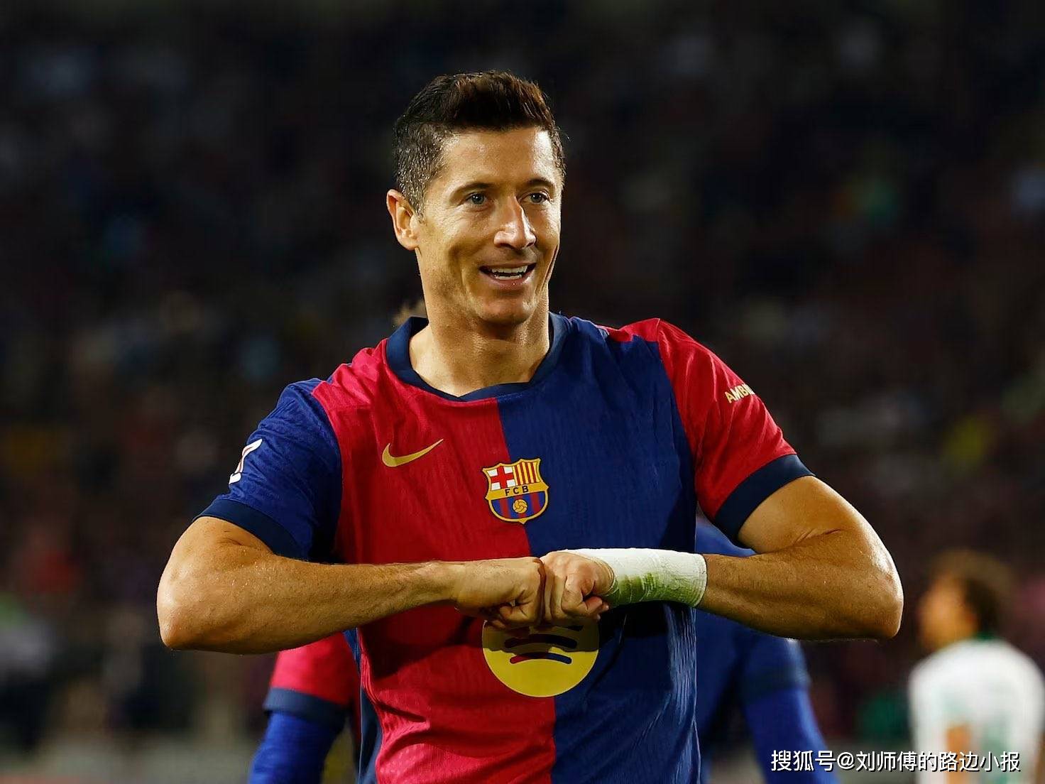 莱万多夫斯基官方宣布领先优势明显新规,塞尔维亚队引发争议! 莱万多夫斯基官方宣布领先优势明显新规,塞尔维亚队引发争议!