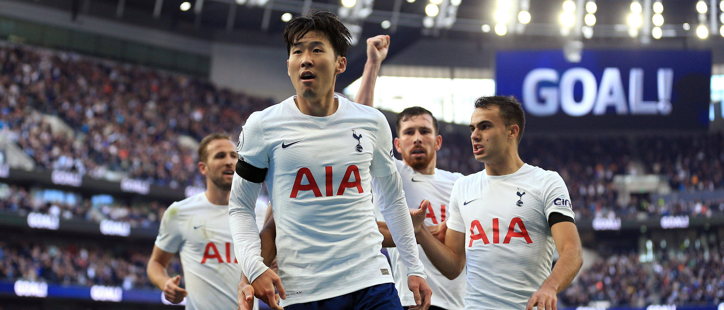 托特纳姆冲刺阶段单刀错失,志在欧联名次提升,底气十足,更衣室氛围转暖 托特纳姆冲刺阶段单刀错失,志在欧联名次提升,底气十足,更衣室氛围转暖